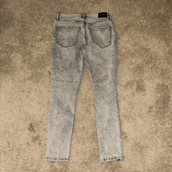 EXPRESS Skinny Mid Rise Jeans - Picture 4 of 5